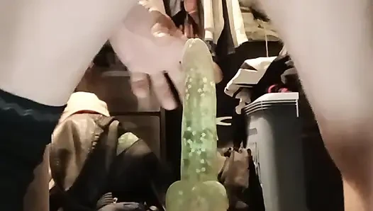 Dee Time play Time