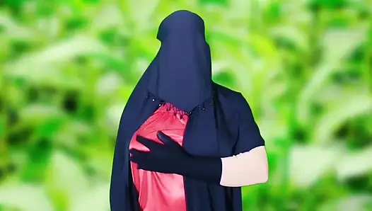 Maami Ne Help Kari Mooth Marne Mein aur Gaiab Chudai Mujse