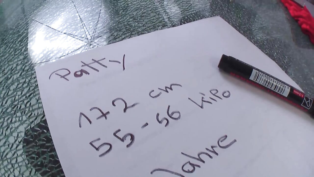 Milf enjoys a nice masturbation session