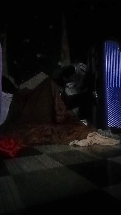 Pengalaman solo trans lembut, sensual dan nyata