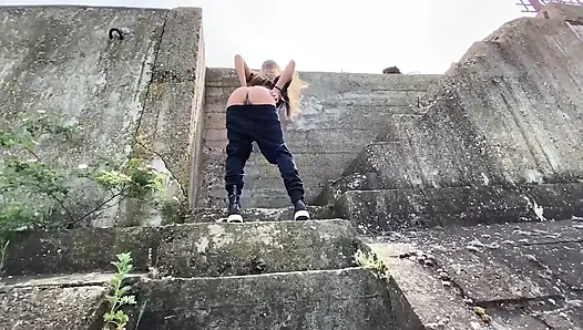 Я влюбилась в новую учительницу