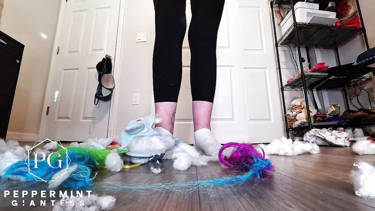 67 Giantess in Dirty Socks Slowly Destroys Huge Plushie to Pieces Size 16 Destruction