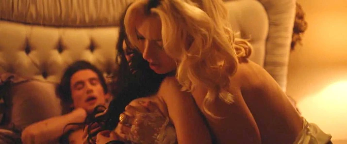 Francesca Eastwood, Annie Q nude and lesbian sex scenes