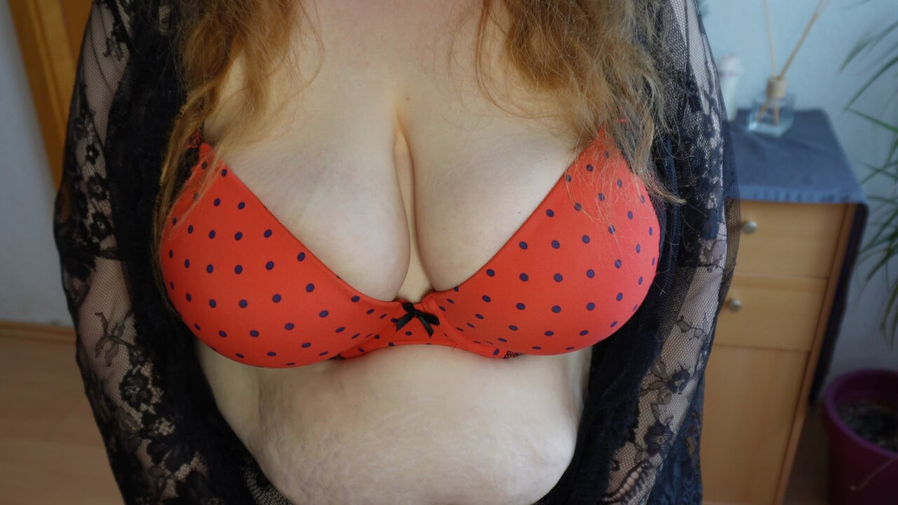 Curly_Dreams Meine dicken Titten