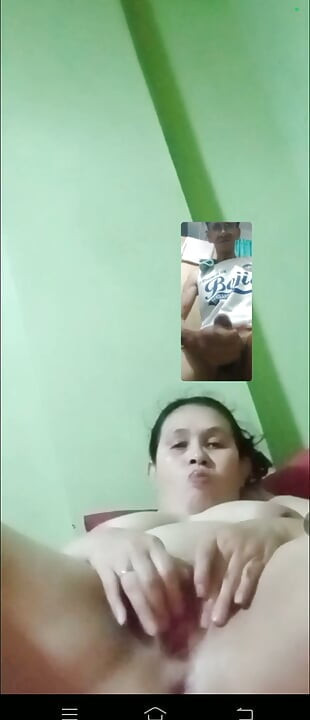 She's dancing before we make love by video call sex