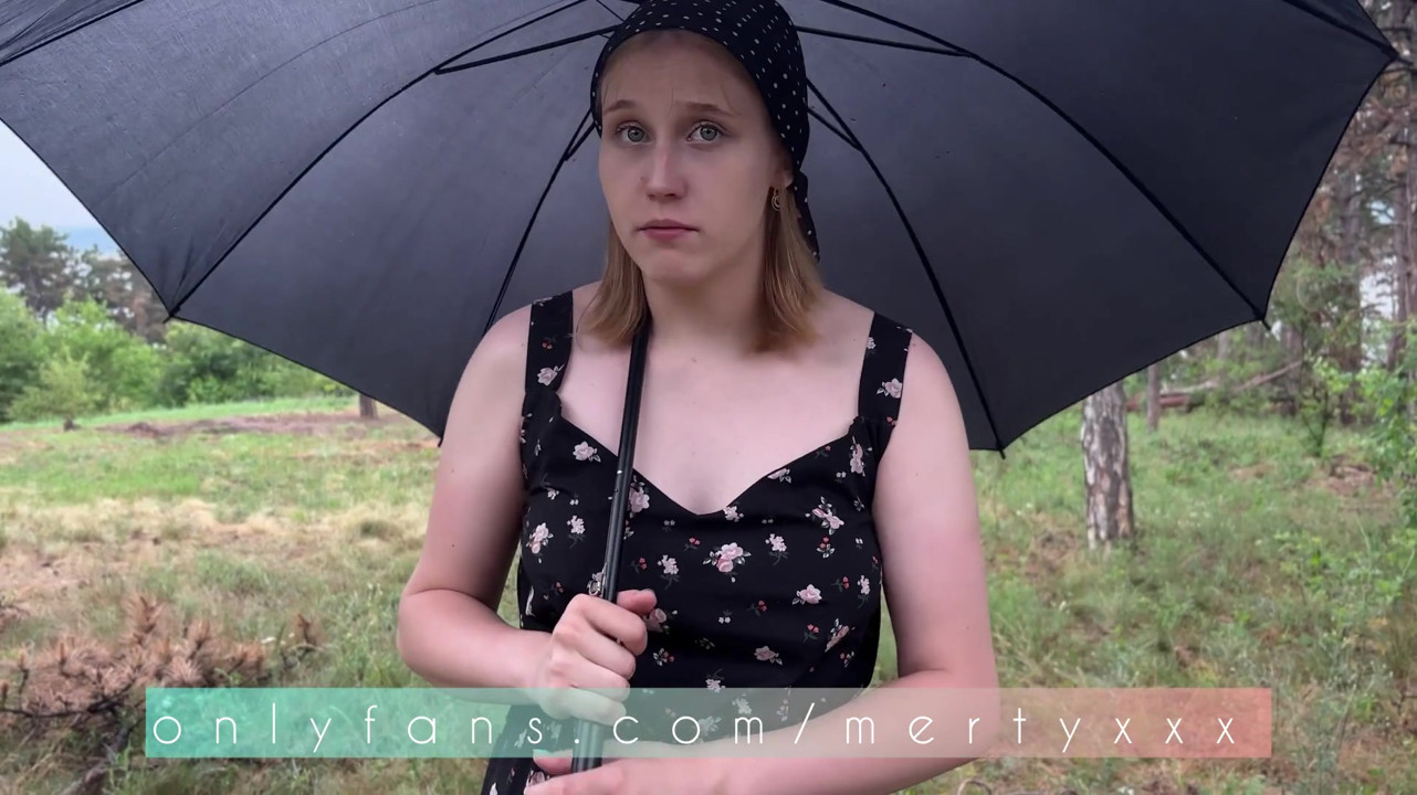 村の金髪娘の初めてのアナルセックス