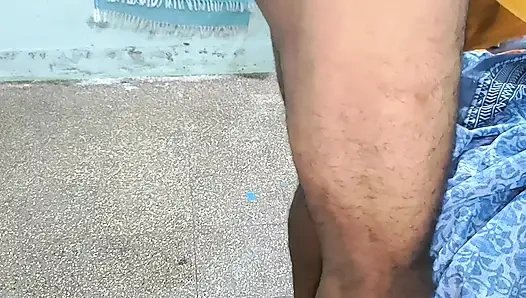 Aku lagi asik seks anal sama ibu mertuaku kayak madu