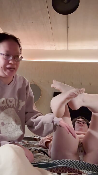 10 Minute Orgasm Challenge with Asian Enby and Trans Friend