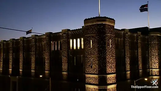 Украшаю дерево