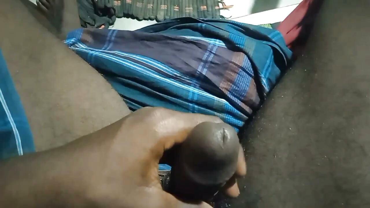 在房间里自慰视频