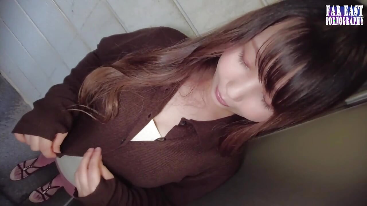 City-bold G Cup Tease on a Sultry Body-paint Exposed Date Phase.1