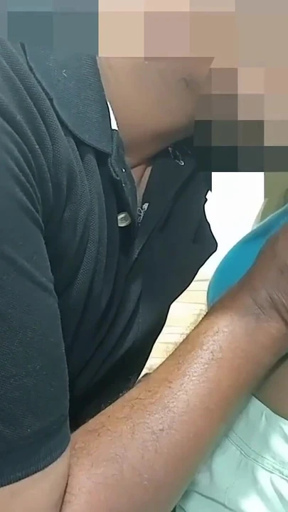 "Momento épico de "Las parejas amateur tamil realmente disfrutaron besos chupando tetas y buena chupando polla"