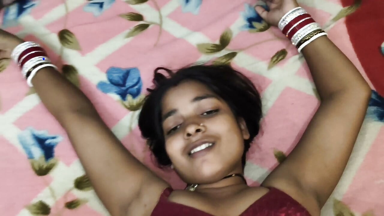 Indian desi village bhabhi ka doggy style Fucking in Hindi videos