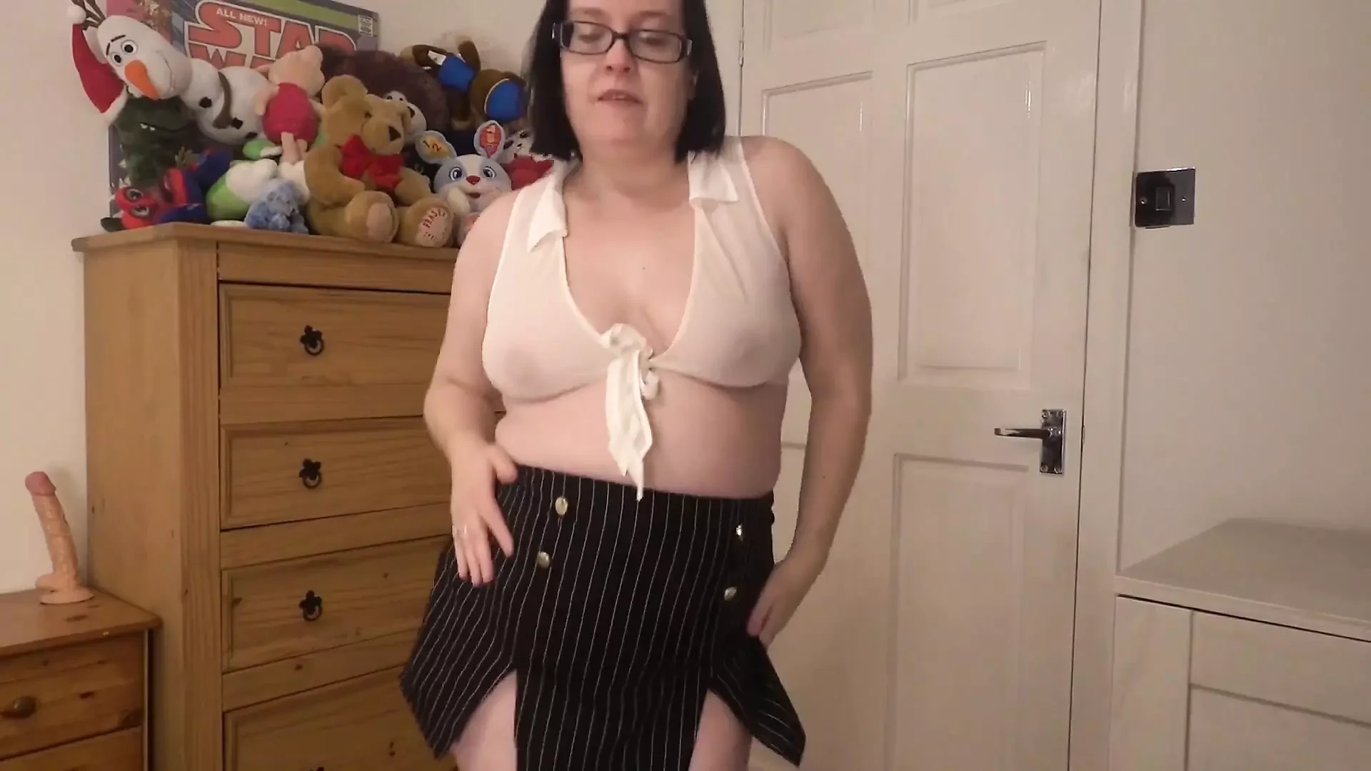 Sekreterare i minikjol Striptease