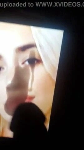 Cum tribute lali esposito 8