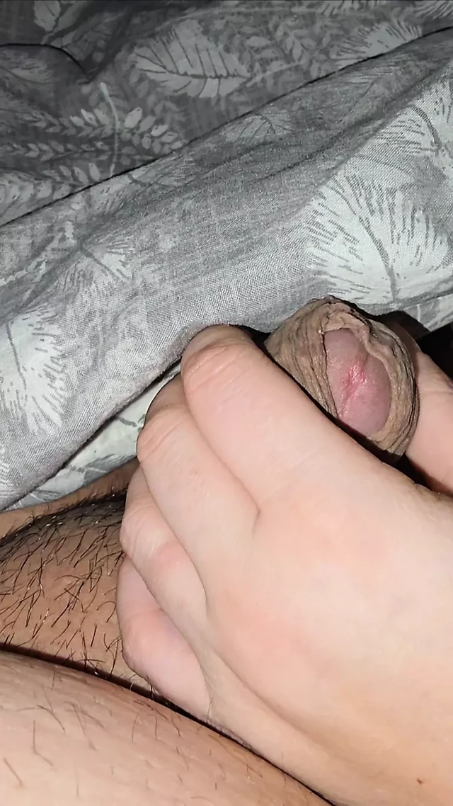 Step mom hand slip into step son big dick without shame