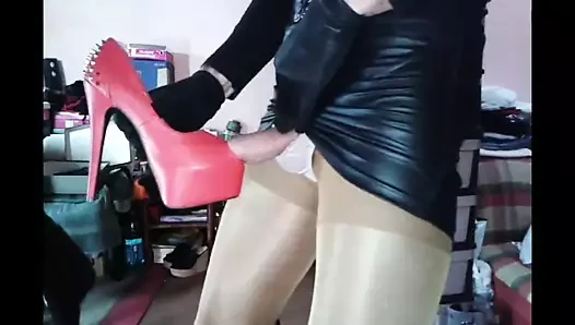 Cum üzerinde yüksek topuklu mix 421