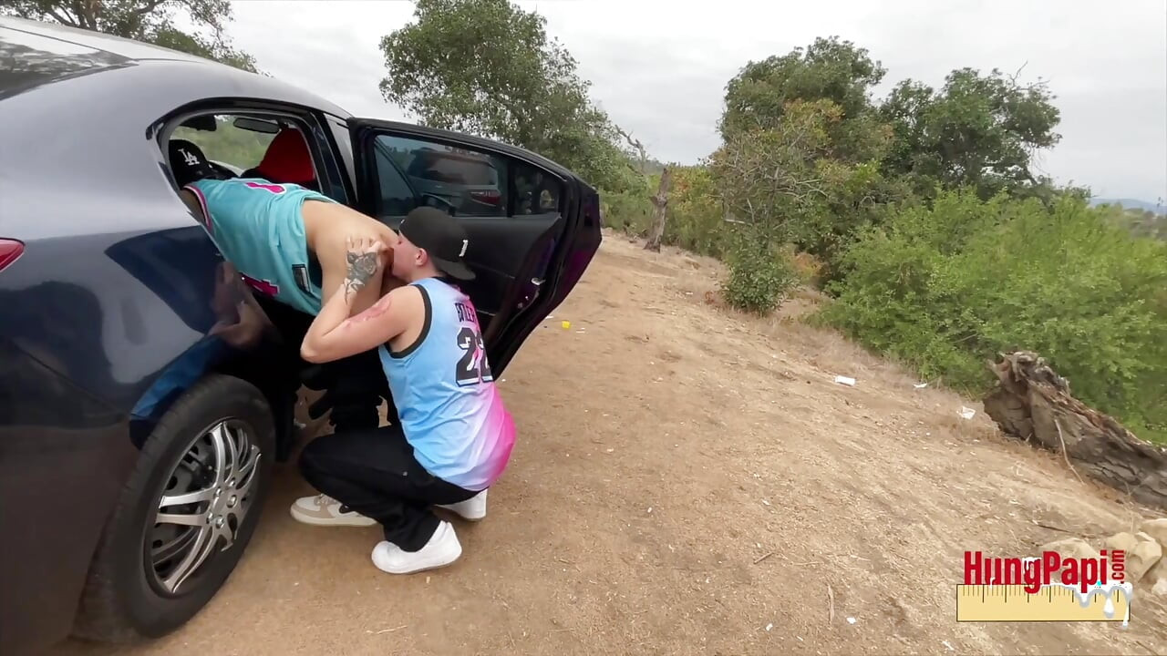 Big Dick Caught Fucking Outdoor Sucking Big Uncut Cock Hung Papi