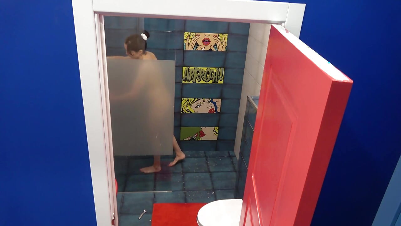 Real Busty MILF in the Shower
