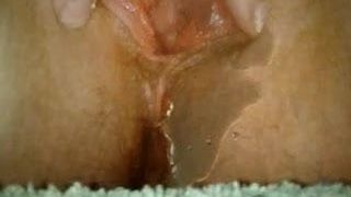 Sperme sur la chatte de né pour mourir