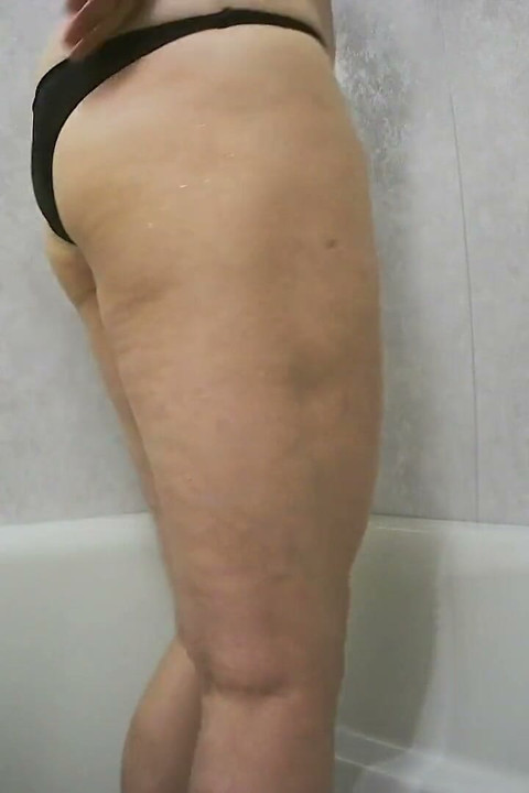 Pants Dig in