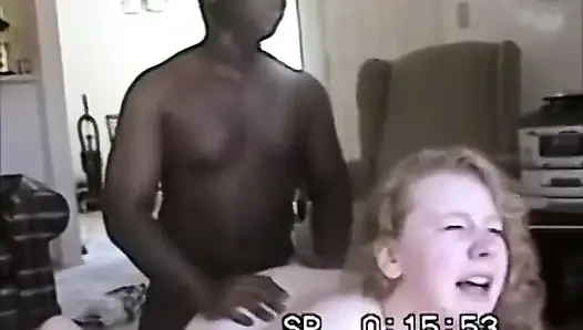 Kimber teilt den schwanz ihres liebhabers mit ihrem BFF