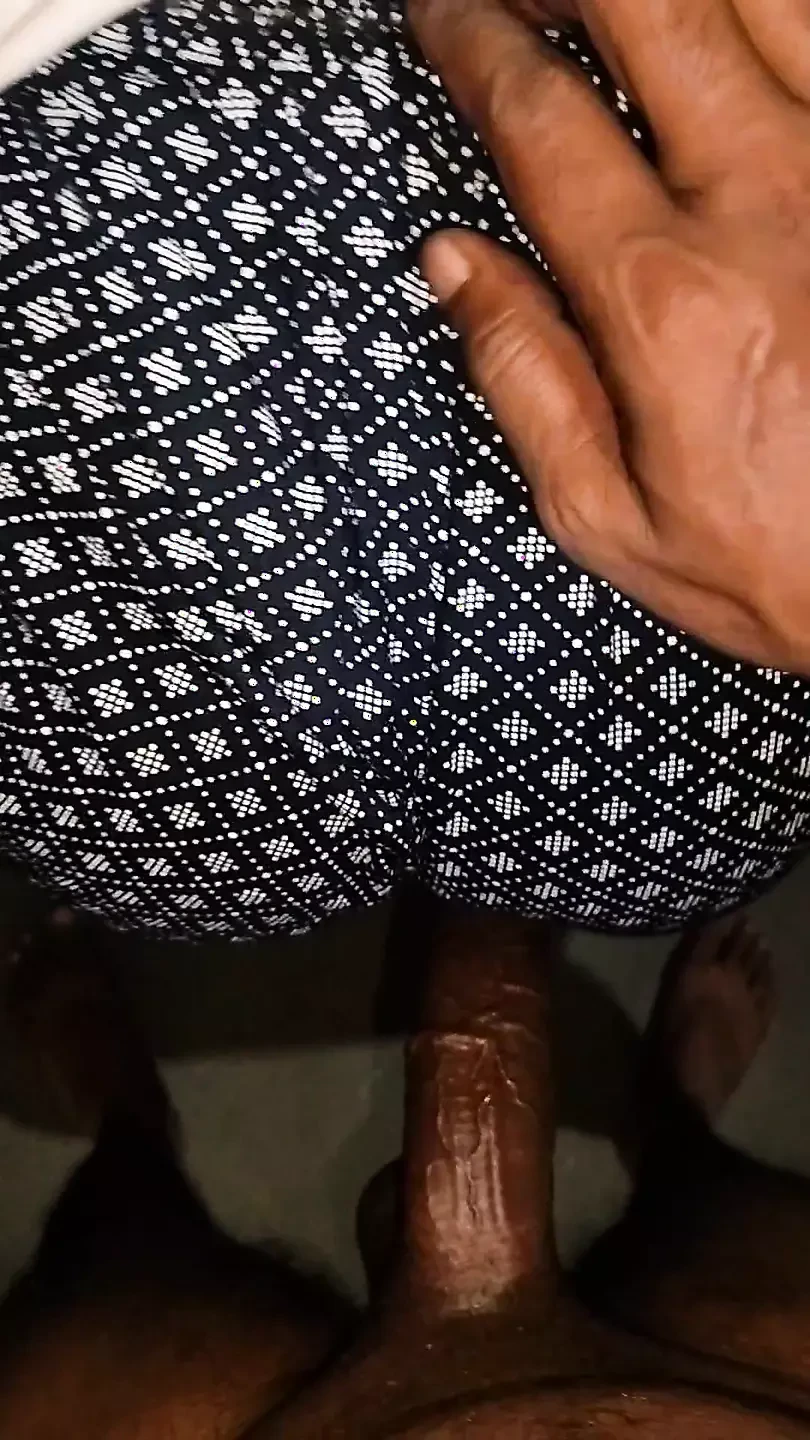 Ajke amar dada amake chudlo koshule