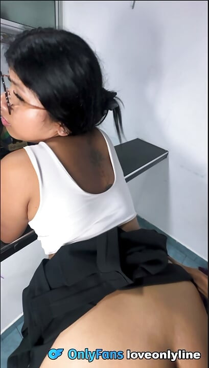 Teacher makes me Anal by rating