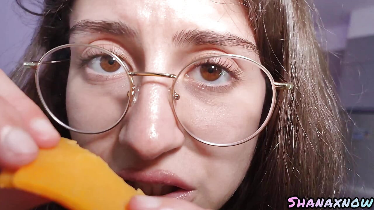 YOUR FETISH GIANT CO-WORKER DEVOURING YOU GIANTESS