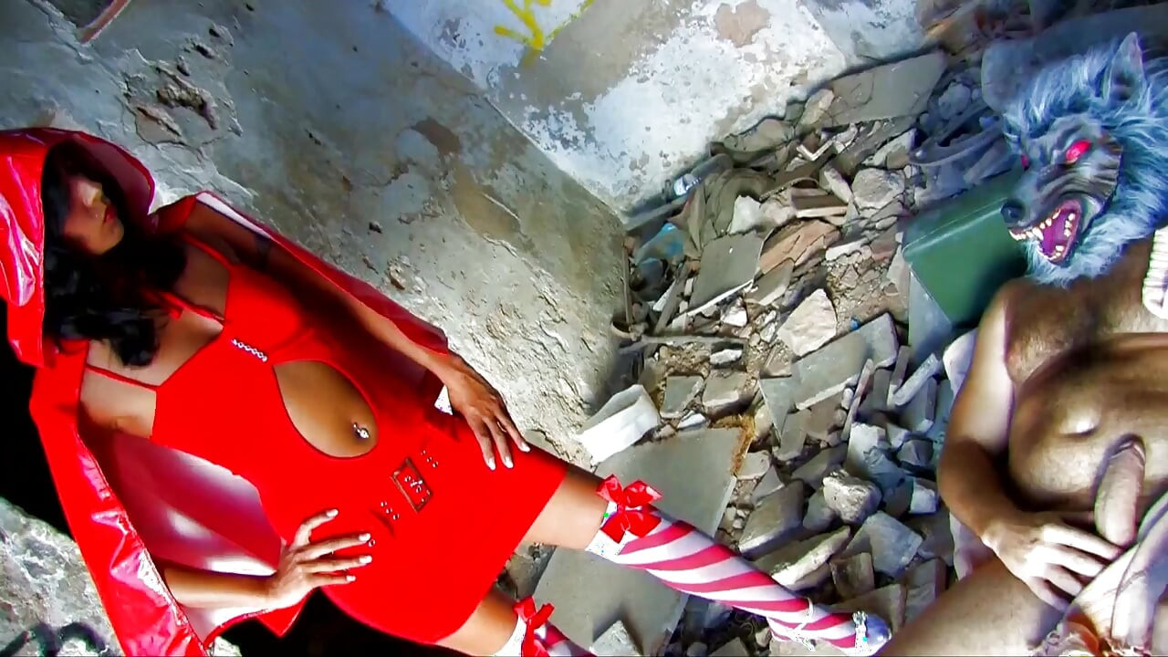 All uniforms were involved in anal actions - DVD