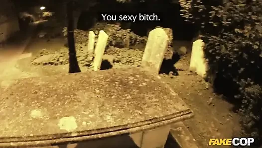 Fake Cop - Seks Anal Spesial Halloween