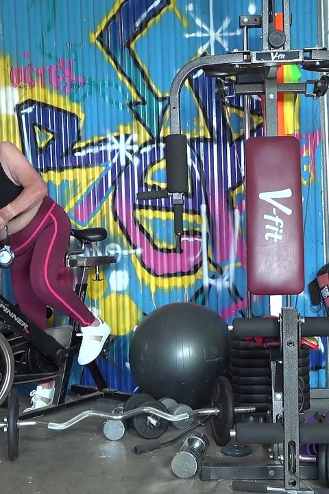 Auntjudys - 71yo Busty Blonde GILF Elle Works up a Sweat at the Gym