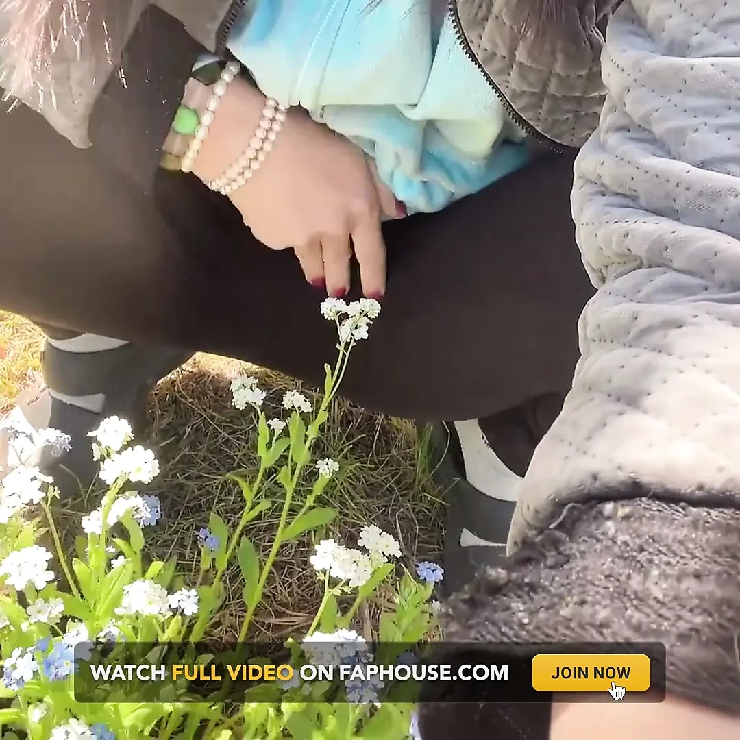 Piss Pussy for Care Flower Tree