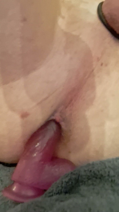 Dildo ride short