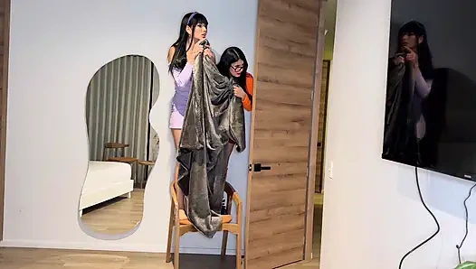 Daphne und velma catch the monster - halloween-special