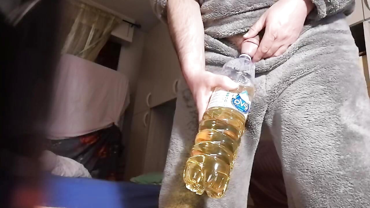 Jeg vil komme i koppen og drikke den varme melken min!