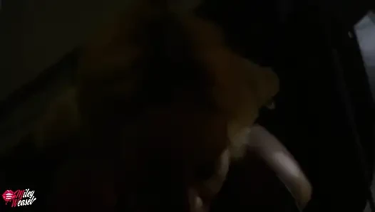 Gila!! Gadis pirang kacau di depan umum setelah kencan!!