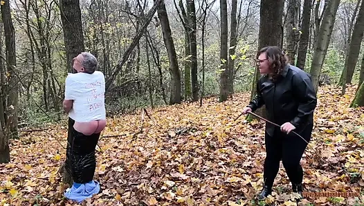 Домина госпожа April - Избиение Forrest