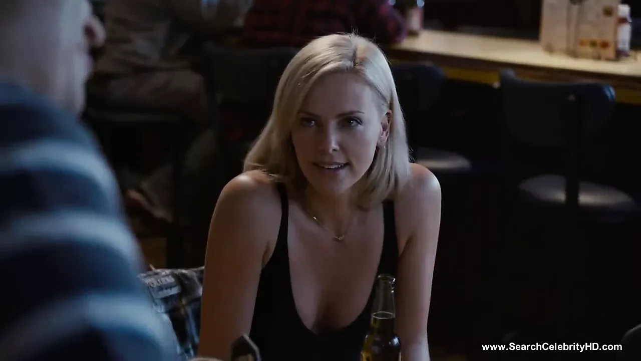 Charlize Theron nua - hd