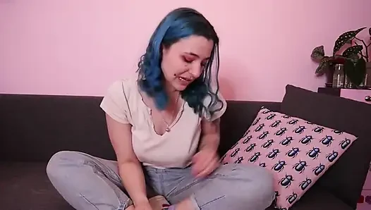 Твой фут-фетиш // Унижение // Доминирование // Я знаю, что ты не плох на моих Onlyfans любящих мои сладкие ступни... Итак, вот он