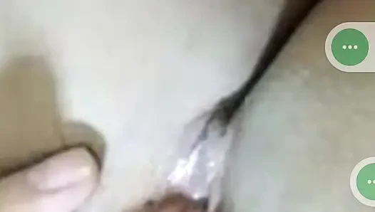 Jede nacht machen wir für unseren befriedigten video-sexanruf