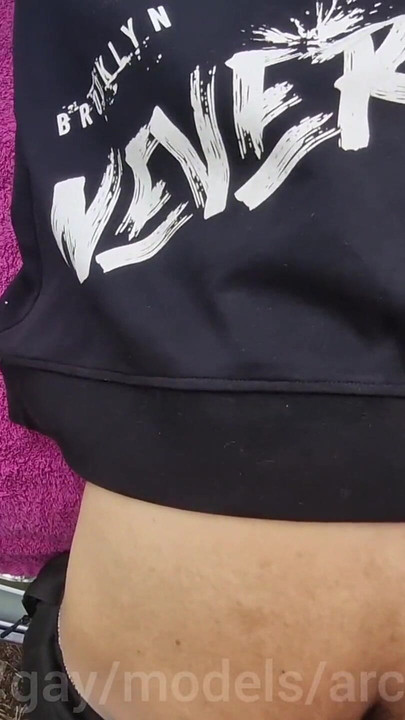 Extreme Shock, a Fucked on the Hood of a Car Near Truckers Watching Our Fuck Without a Condom.