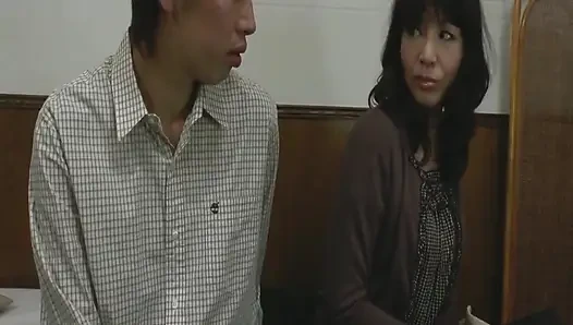 M635g02 Miss Deriheru Found on the Net by Cherry Boy Is My Step-mother?