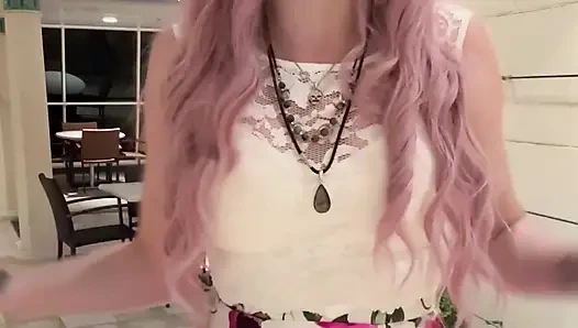 Ada ketampanan untuk itu