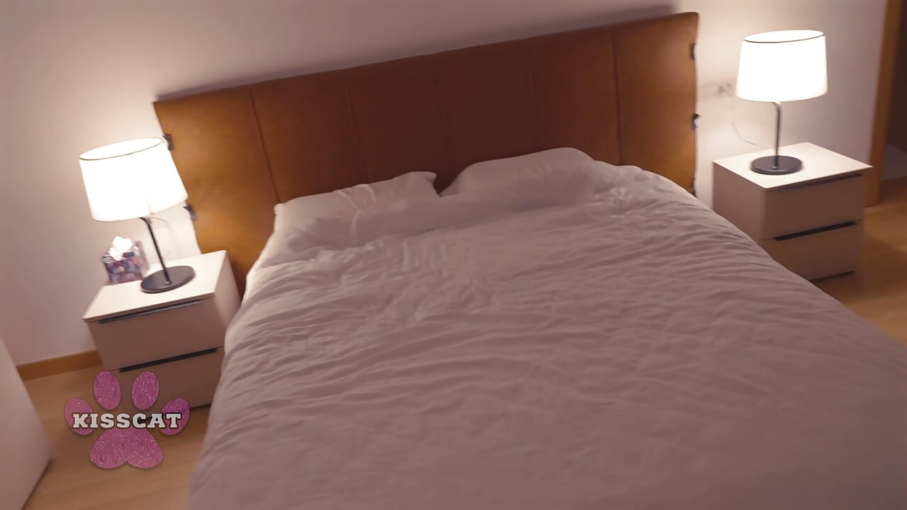 Stepmom doesn't notice my stepdad fucking me and cumming in my pussy. Part 1