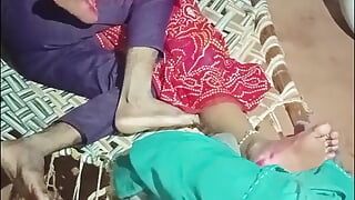Indian housewife ko patak patak kar choda hindi audeo