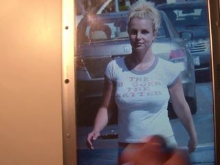 Leche en Britney Spears 16