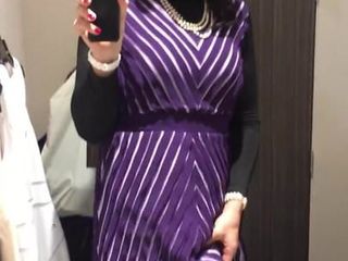 紫色连衣裙让我快乐