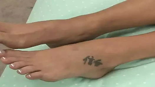 Memek addison cain si gadis sange addison cain dientot habis-habisan