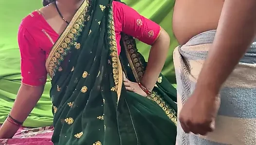 Indian Bhabhi Fucked in Saree by Devar